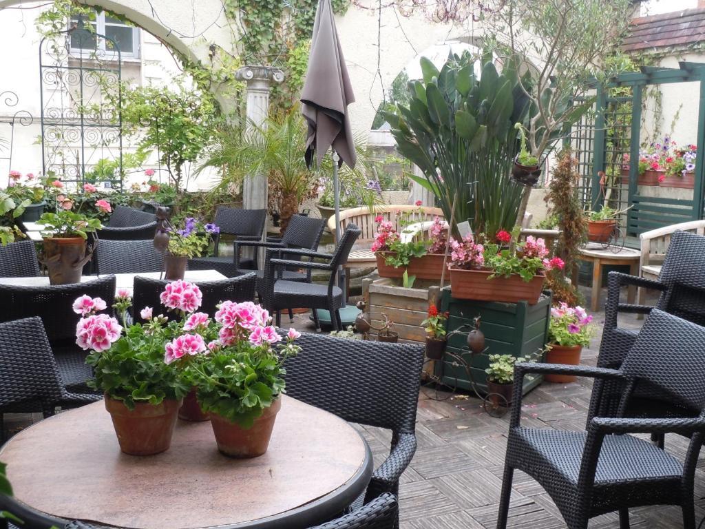 La Croix Blanche Hotel Montrichard Eksteriør billede